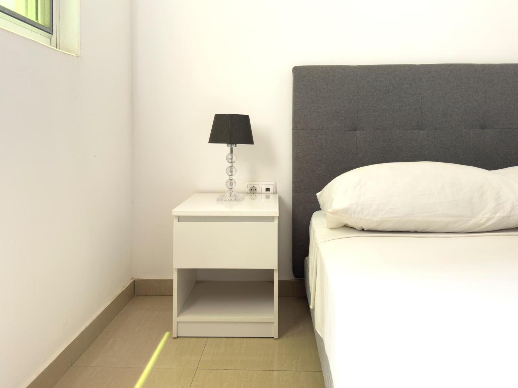 3 Bedroom Apt, Free Wifi & Ac, Cidadela - Lcgr Прайя Экстерьер фото